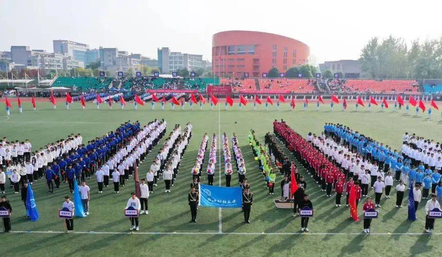 小熊网球拍系列羽绒服好吗_